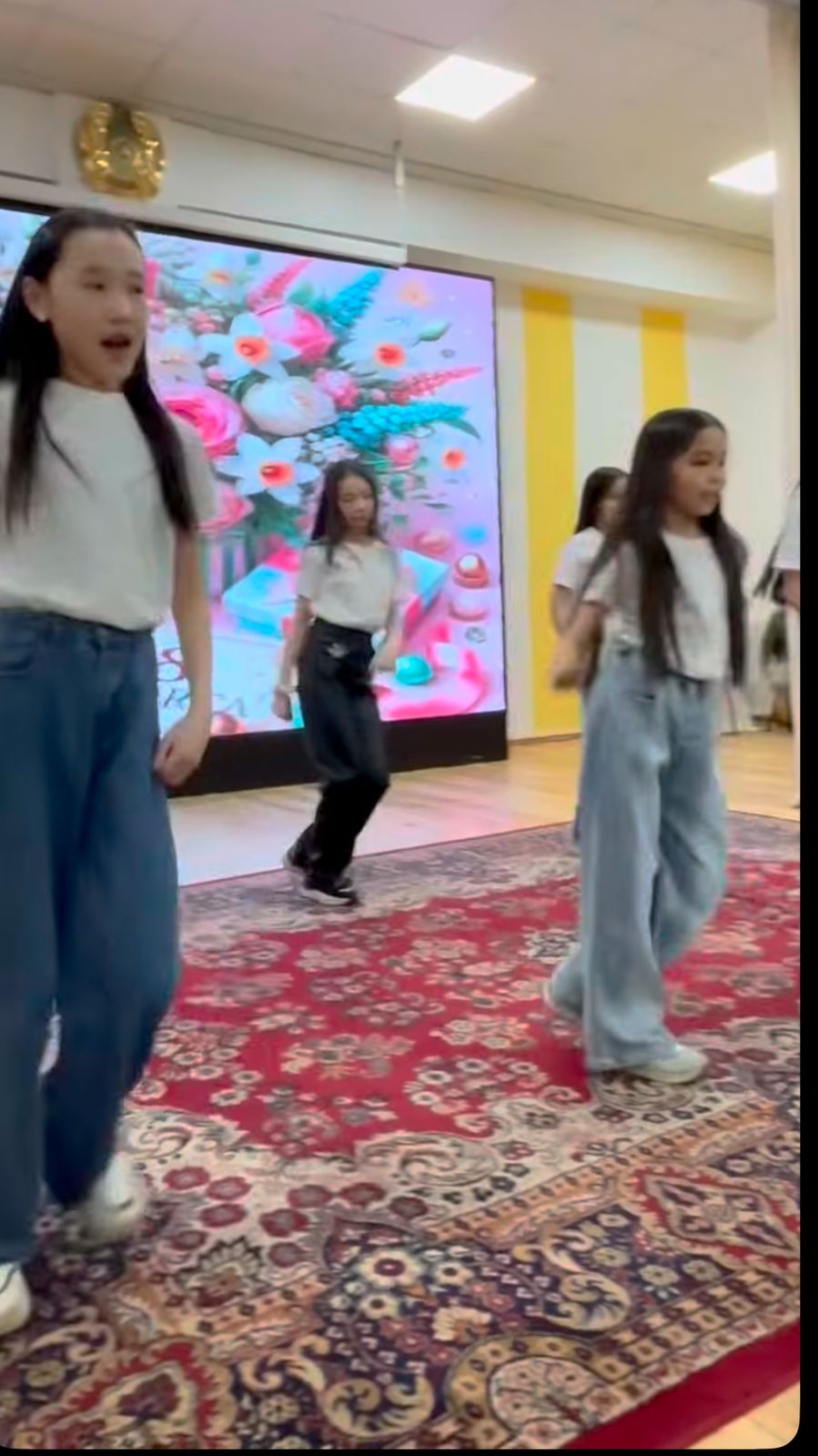 Праздничный концерт на 8-марта!