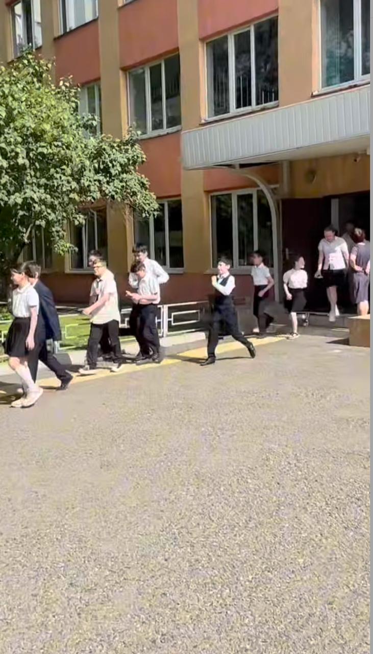 15 мая 2025 года 🏫 В нашей гимназии прошла сейсмотренировка