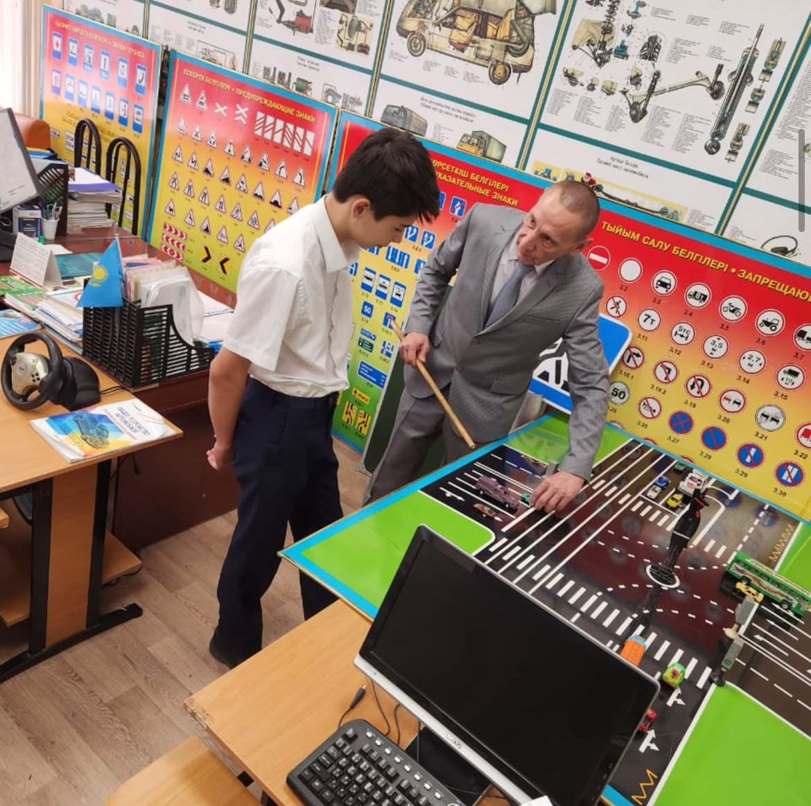 «Безопасность дорожного движения»  Цель  мероприятия: способствовать сохранению жизни и здоровья  обучающихся