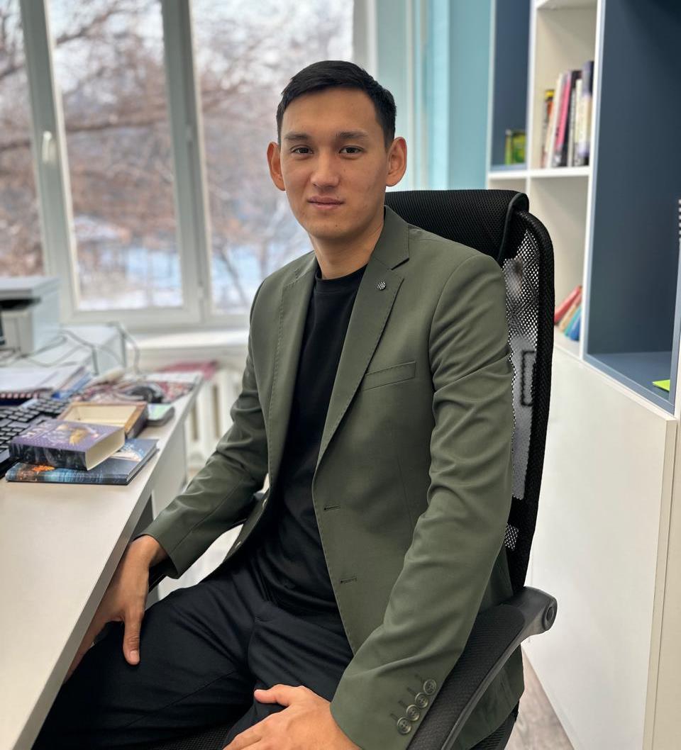 Баймұрат Олжас Бауыржанұлы Гимназияның II ауысым педагог-психологі